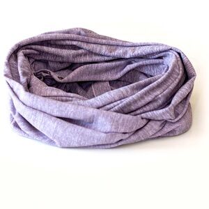 Lululemon’s vinyasa scarf